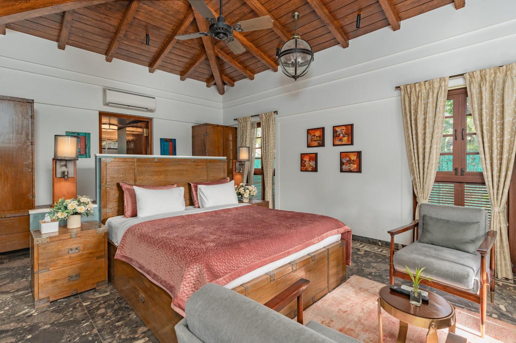 Azara Beach House - 5 Bhk Designer Villa, Candolim Beach Esterno foto